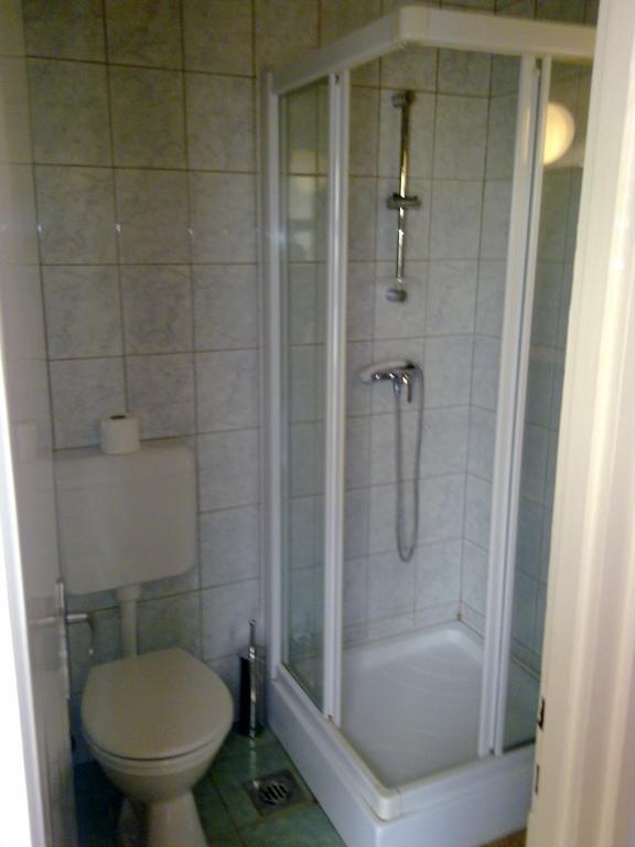 Eszterhazy Karoly Egyetem Hotel Eger Quarto foto
