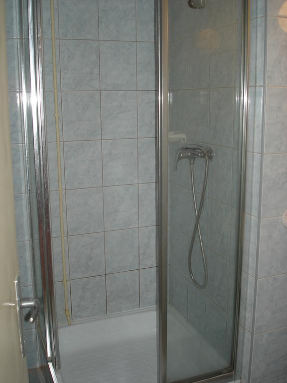 Eszterhazy Karoly Egyetem Hotel Eger Quarto foto